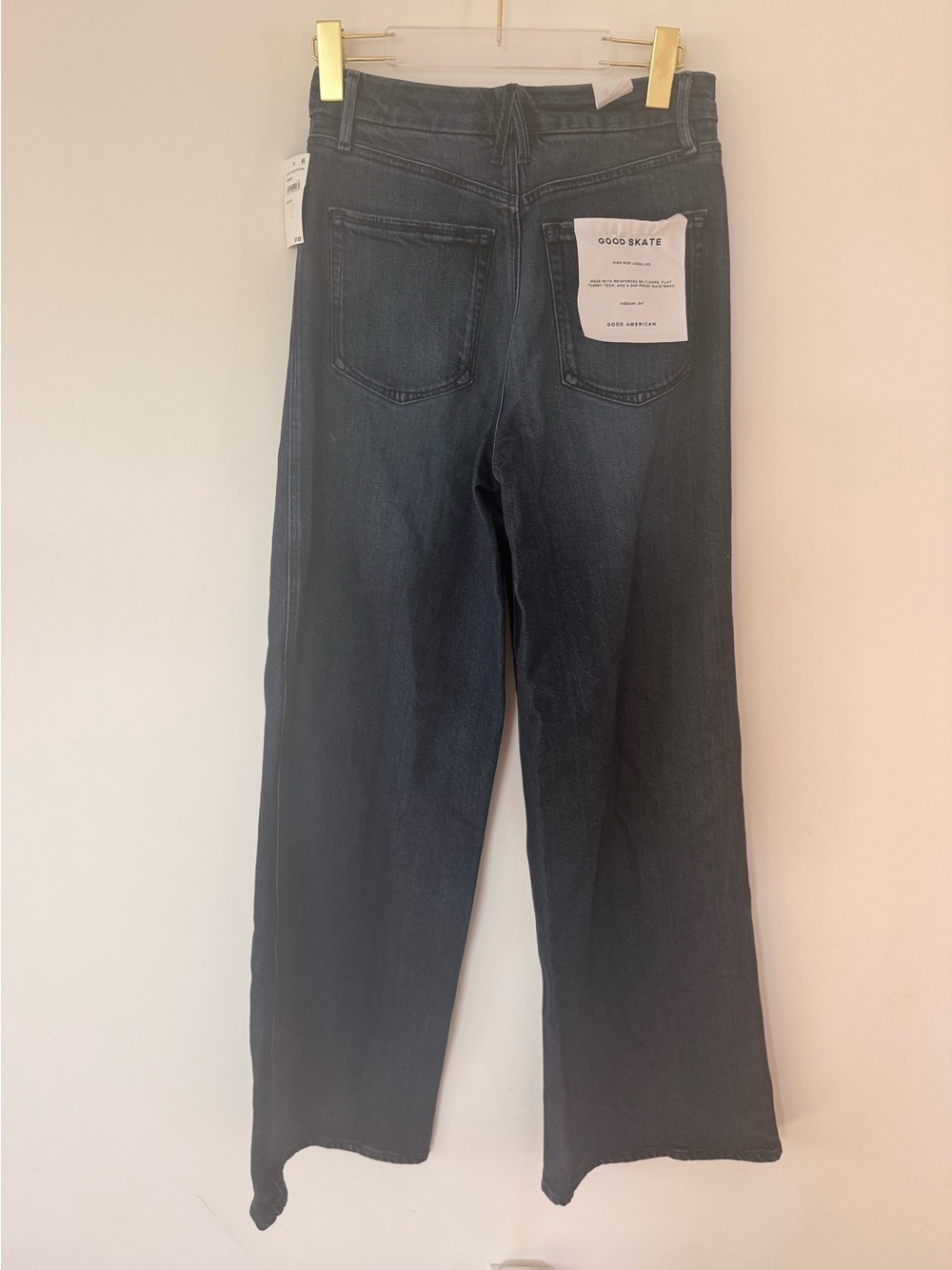 Good American “Good Skate” high-rise, wide leg jean. NWT. Size 4 - Picture 7 of 11